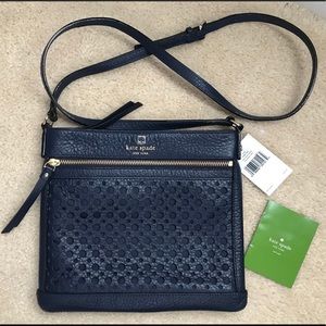 NWT ♠️Perri Lane Bubbles Leather Crossbody in Navy